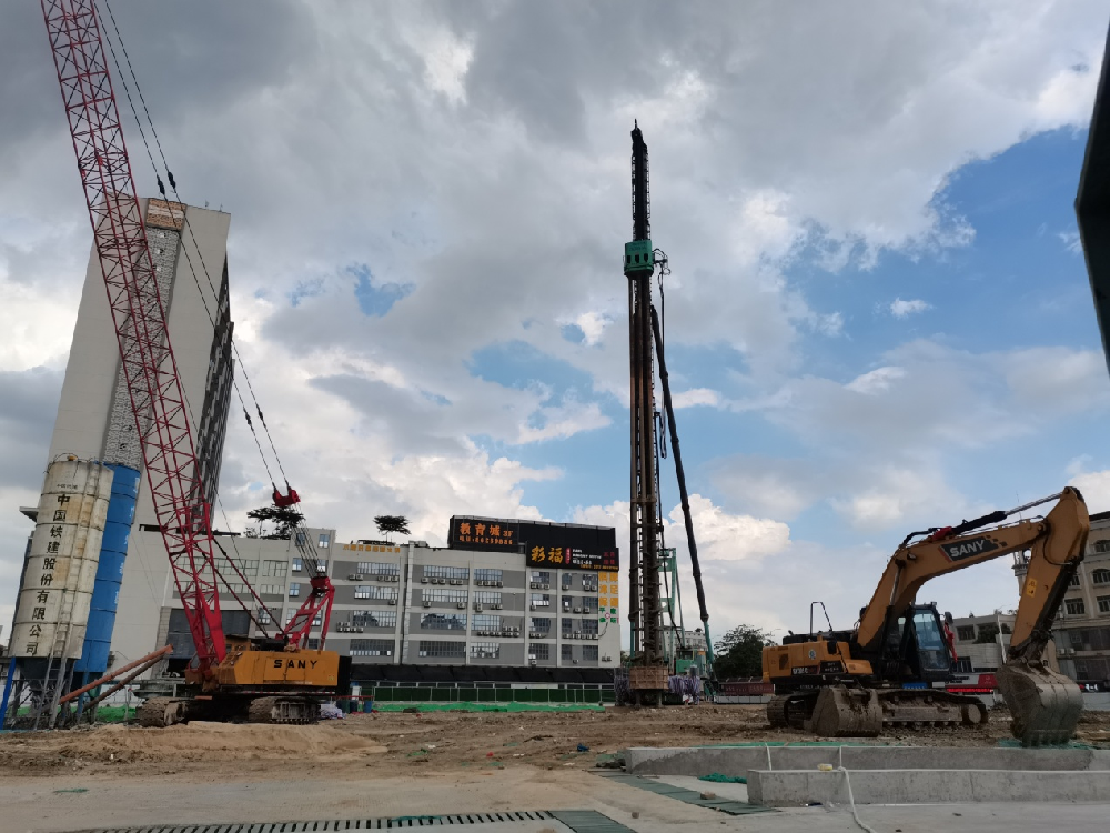 佰围商业中心（二期）基坑支护